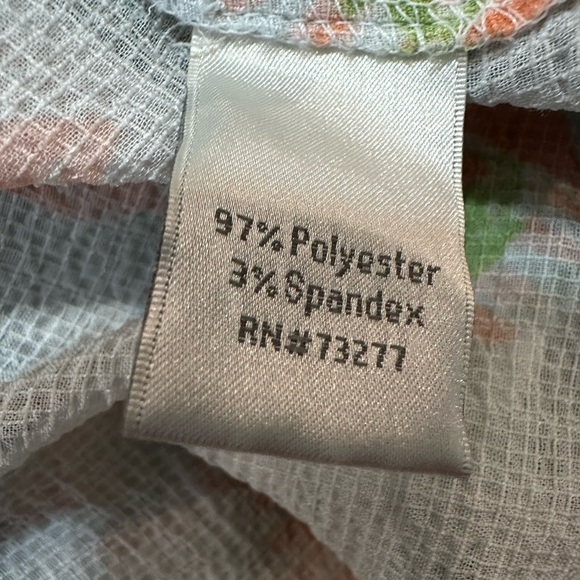 ❤️ LC Lauren Conrad Floral Blouse with Pink and Green Accents NWOT Large - Picture 5 of 6